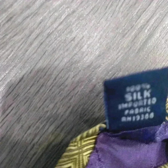 Nautica 100% silk  tie - Picture 5 of 6
